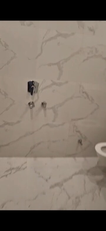 रेसिडेंशियल घर वर्ग फुट फॉर रेंट इन सेक्टर 31 नोएडा  7654674