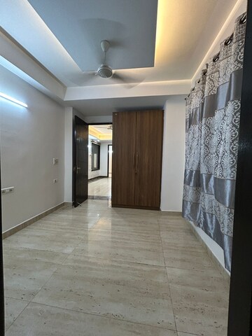 Room in 2 BHK Builder Floor at Saket – for Sale