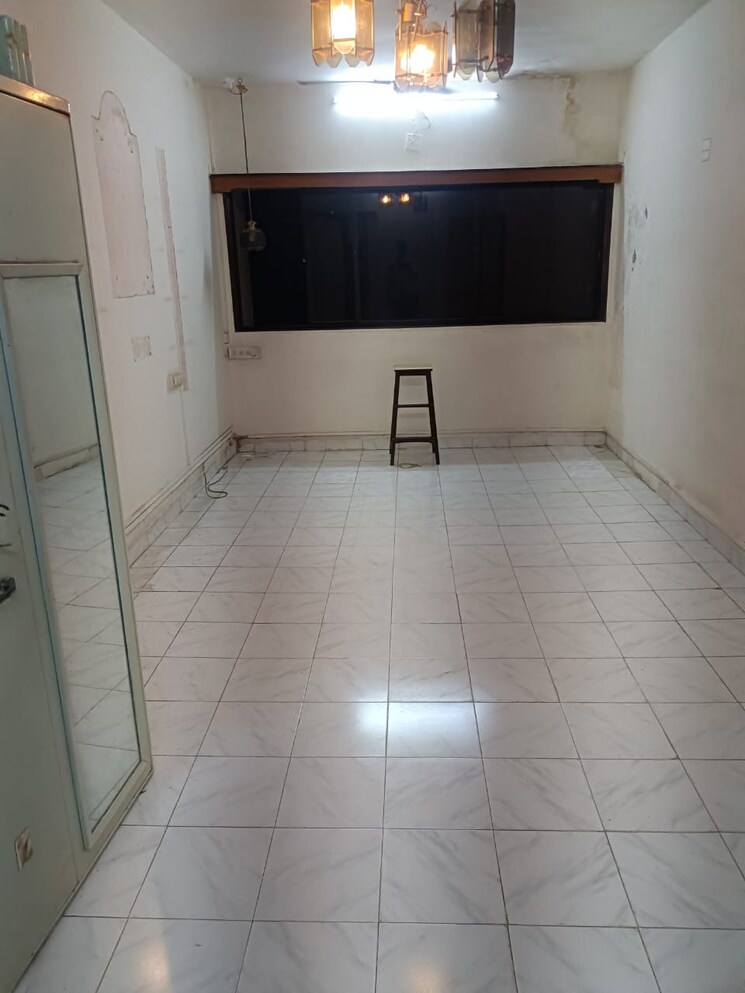 Room, flower-queen 1 Bedroom 480 Sq.Ft. Apartment In Andheri West Mumbai 7654795