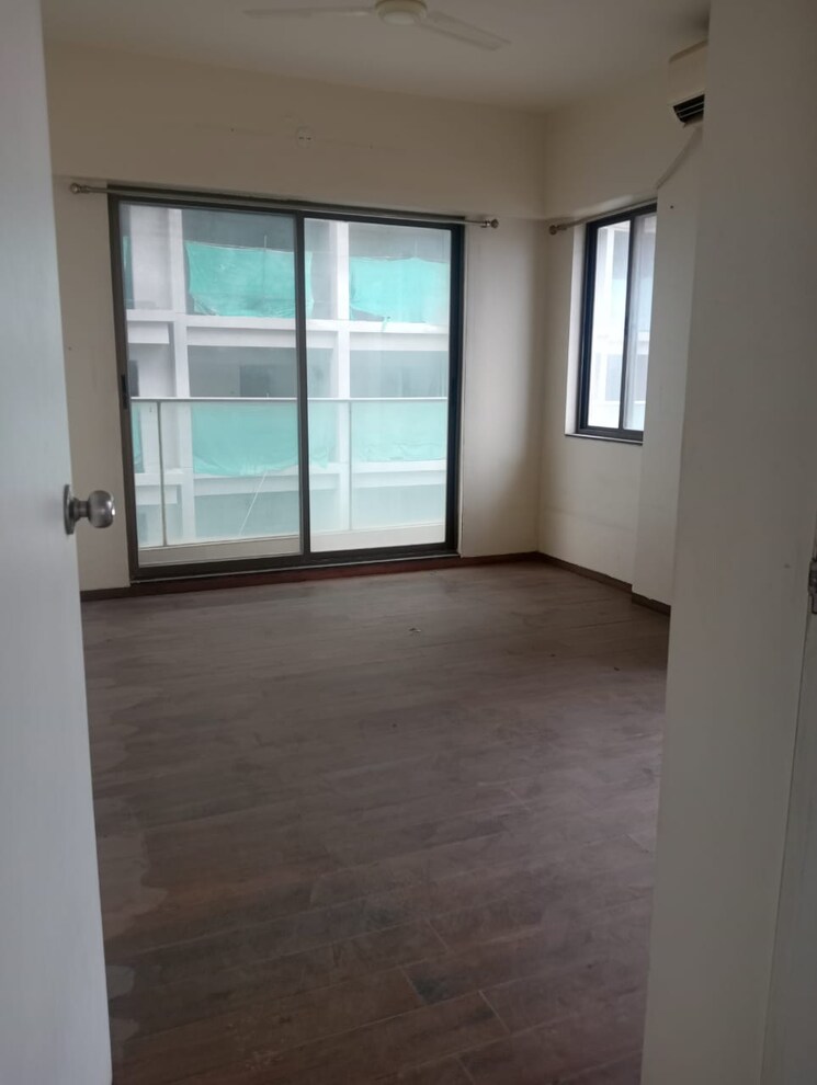 Room, elina 3 Bedroom 1500 Sq.Ft. Apartment In Mohammadwadi Pune 7654953