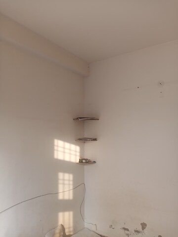 Furnished Amenities in 2 BHK Builder Floor at Sodala – for Sale