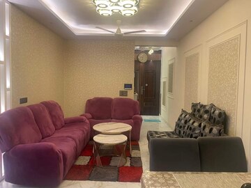 Living Room in 3 BHK Builder Floor at Sainik Colony – for Sale
