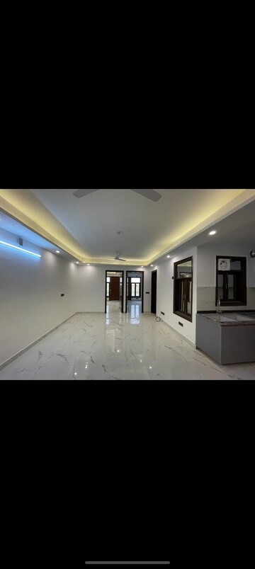 3 BHK Builder Floor For Sale in Saket