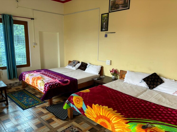 Bedroom, sector 27 4 Bedroom 112 Sq.Mt. Independent House In Sector 27 Noida 7656308