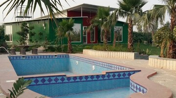 3 BHK Villa – Exterior View View at SS Sainik Farms, Sector 150 - for Sale