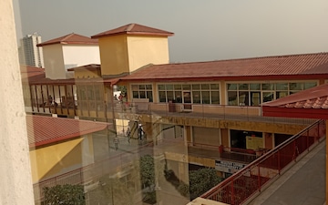 Shop For Sale in Sector 82