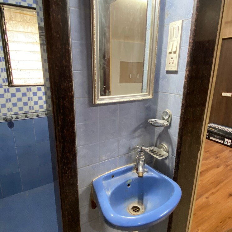 Bathroom, swapna-mahal-chs 1 Bedroom 550 Sq.Ft. Apartment In Veena Nagar Phase 2 Mumbai 7656902