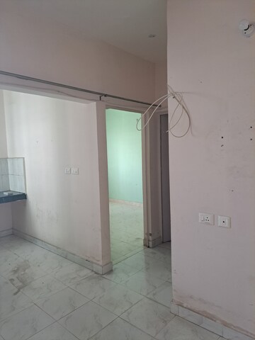 Furnished Amenities in 2 BHK Apartment at Avadh Vihar Yojna – for Sale
