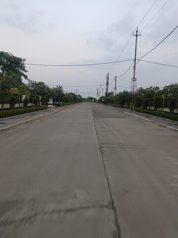  Plot – Exterior View View at Super Corridor - for Sale