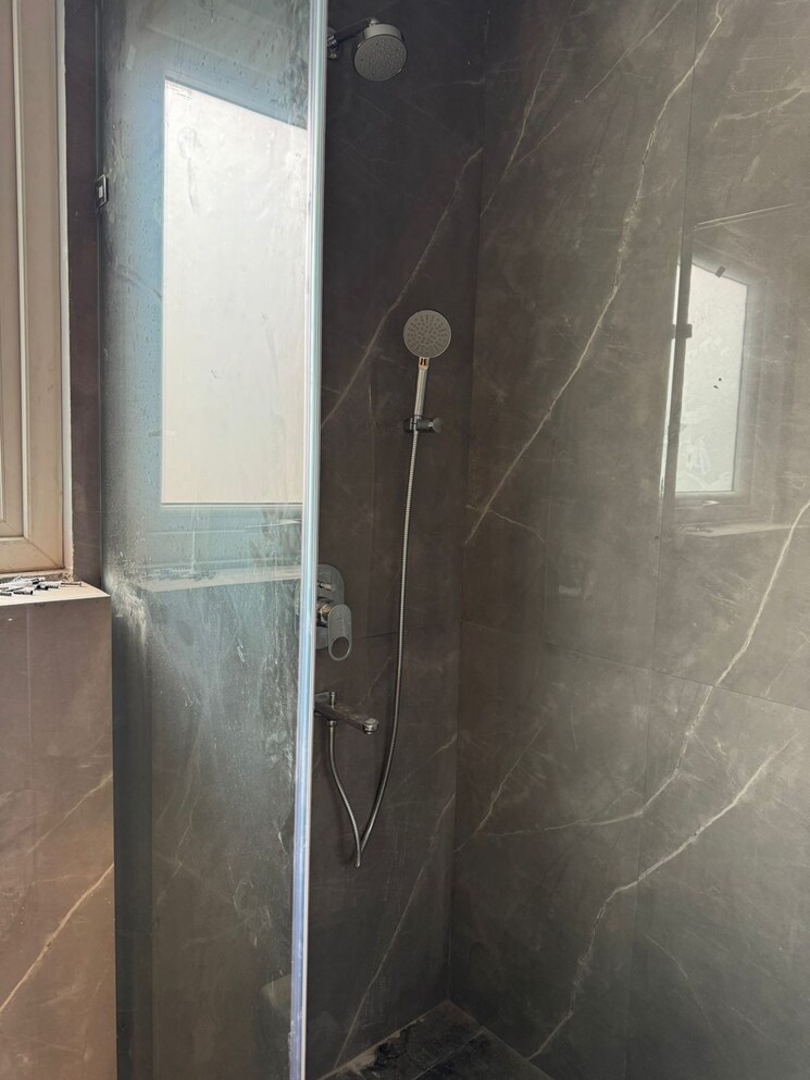 Bathroom, lajpat nagar 2 Bedroom 900 Sq.Ft. Builder Floor In Lajpat Nagar Delhi 7657049