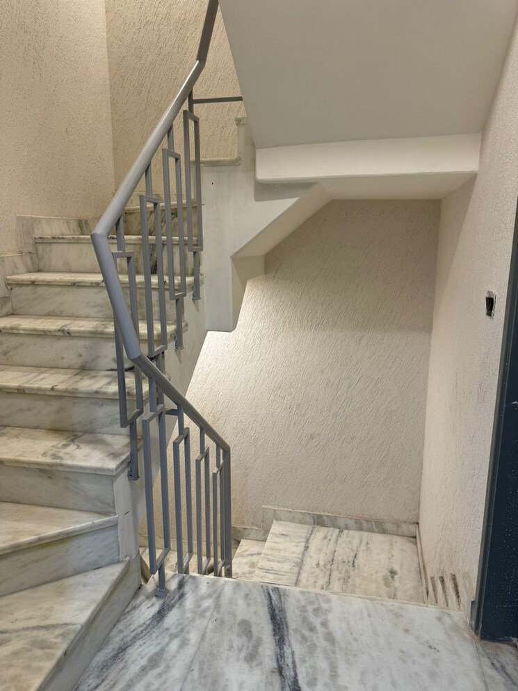 undefined, lajpat nagar 2 Bedroom 900 Sq.Ft. Builder Floor In Lajpat Nagar Delhi 7657092