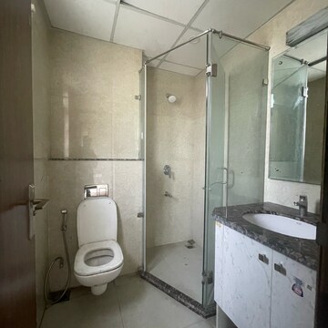 Bathroom in 4 BHK Villa at BPTP Amstoria, Sector 102 – for Sale