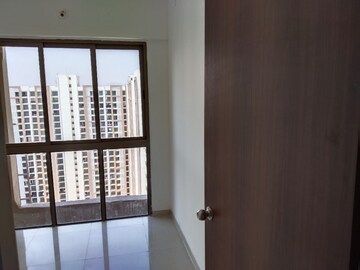 Room in 3 BHK Apartment at Runwal My City, Dombivli East – for Sale