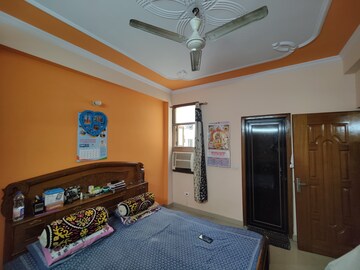 Bedroom in 3 BHK Builder Floor at Mehrauli – for Sale