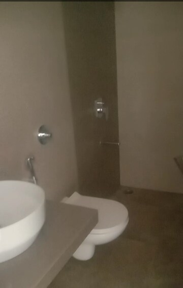 Bathroom in 3 BHK Apartment at Heritage Elegance, Matunga – for Sale