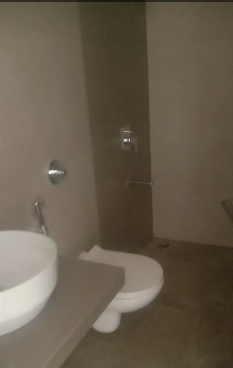 Bathroom, heritage-elegance 3 Bedroom 1050 Sq.Ft. Apartment In Matunga Mumbai 7657471