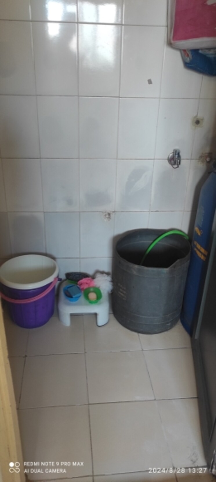 Bathroom, rathi-dhanmai-aavaas 1 Bedroom 540 Sq.Ft. Apartment In Katraj Pune 7657489