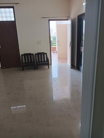 2 BHK Builder Floor For Rent in Sector 108 Noida  7657543