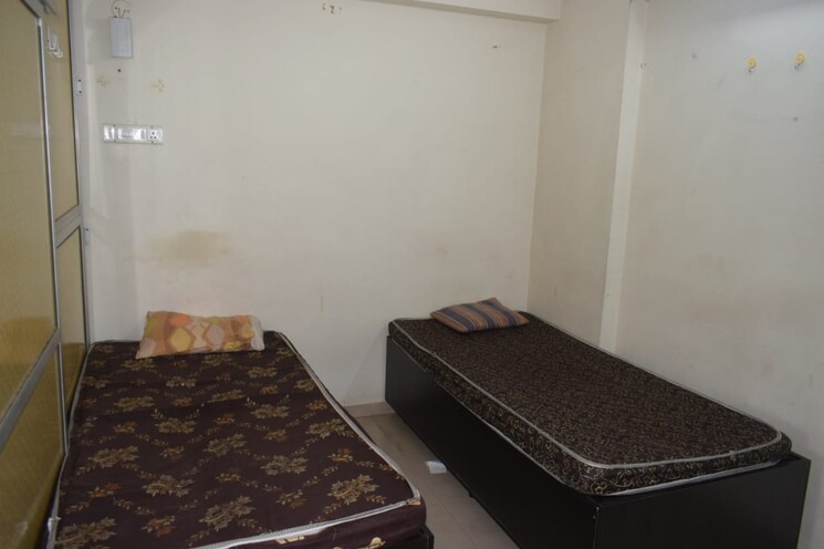 Bedroom, vighnaharta-society 1 Bedroom 400 Sq.Ft. Apartment In Parel Mumbai 7657801