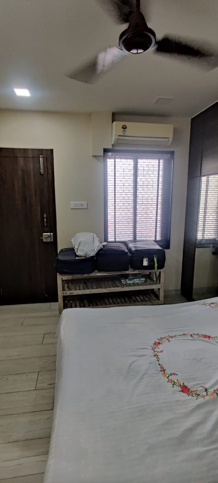 Bedroom, poonam-apartments-worli 1 Bedroom 585 Sq.Ft. Apartment In Worli Mumbai 7658520