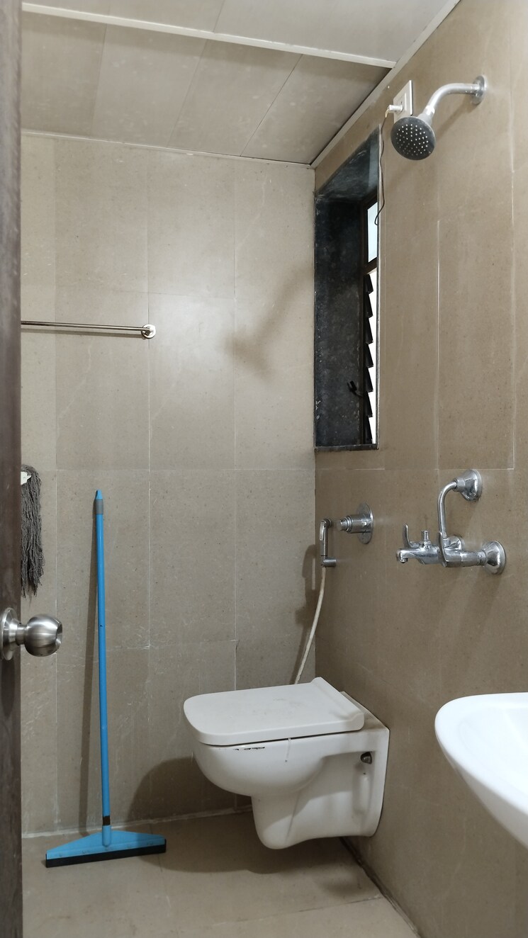 Bathroom, runwal-my-city-phase-ii-cluster-05 1 Bedroom 420 Sq.Ft. Apartment In Dombivli East Thane 7658682