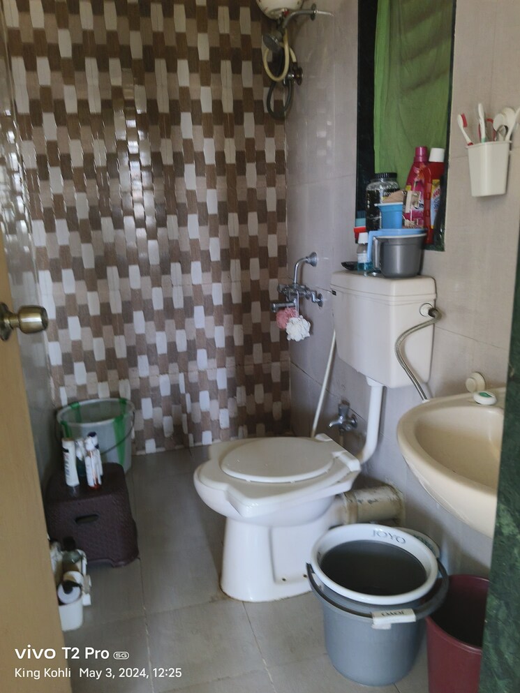 Bathroom, heramb-heights 1 Bedroom 533 Sq.Ft. Apartment In Mahalaxmi Mumbai 7658844
