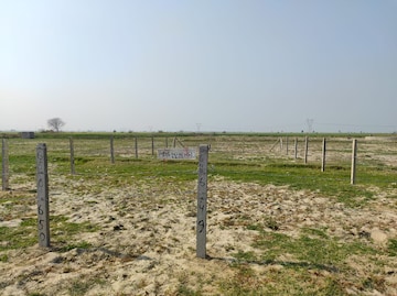 Plot Area in  Plot at Yamuna Expressway – for Sale