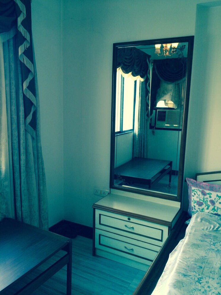 Bedroom, hiranandani-estate 3 Bedroom 1250 Sq.Ft. Apartment In Ghodbunder Road Thane 7659006