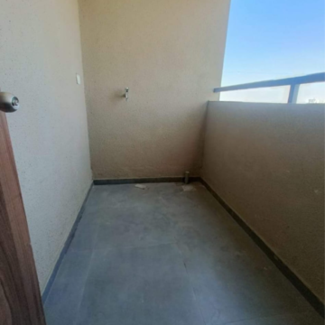 Room in 3 BHK Apartment at Mantra Montana Phase 1, Madhav Nagar – for Sale
