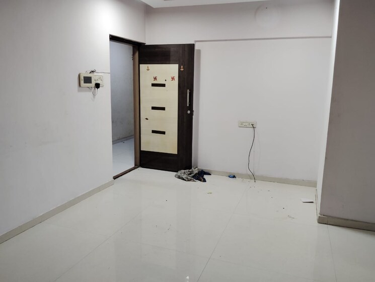 Room, rna-shri-silver-spring-mira-road 2 Bedroom 525 Sq.Ft. Apartment In Mira Road Thane 7659192