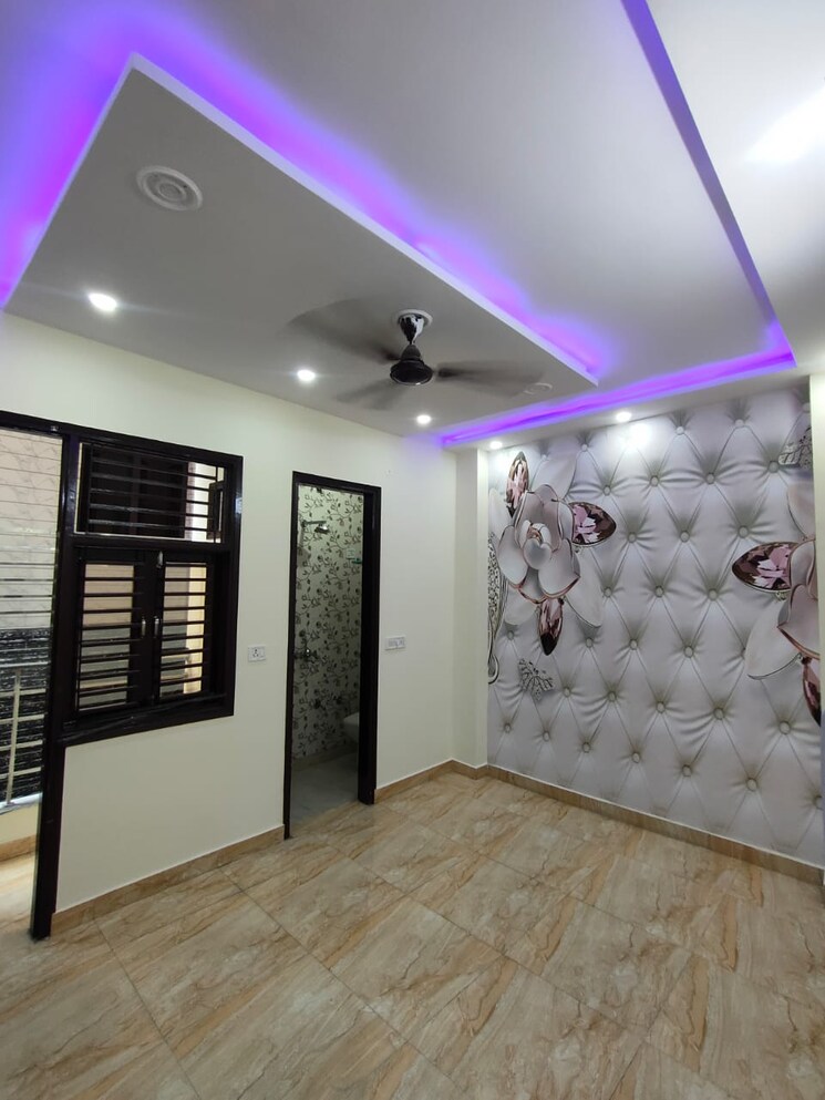 undefined, uttam nagar west 2 Bedroom 60 Sq.Yd. Builder Floor In Uttam Nagar West Delhi 7659491