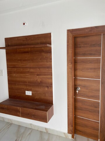 Furnished Amenities in 4 BHK Independent House at Sahastradhara Road – for Sale