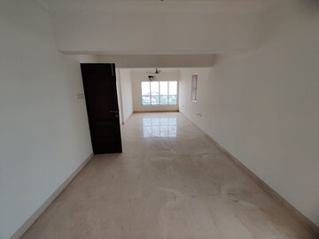 Room in 3 BHK Apartment at Breezy Heights, Bandra West – for Sale
