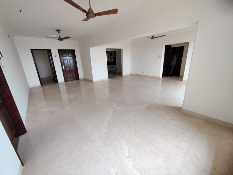 Room, breezy-heights 3 Bedroom 1500 Sq.Ft. Apartment In Bandra West Mumbai 7660683