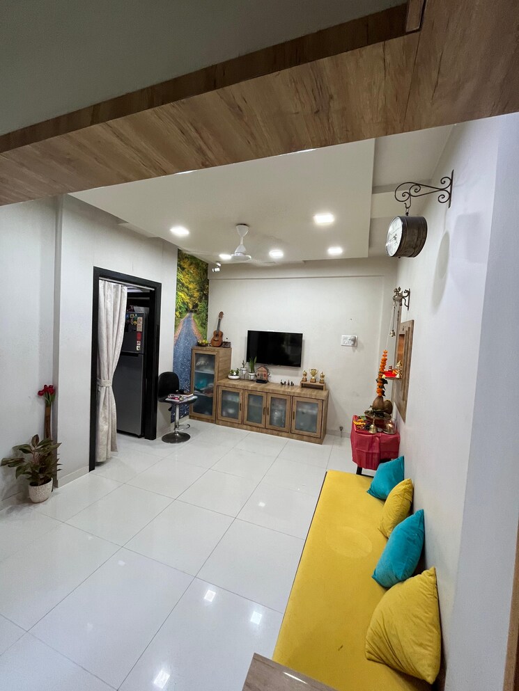 undefined, lokpuram-complex 1 Bedroom 400 Sq.Ft. Apartment In Vasant Vihar Thane 7660708