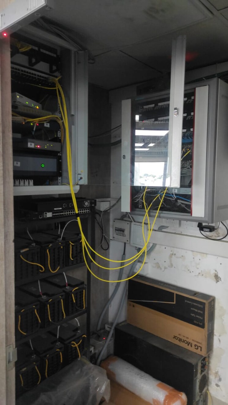 Team Area, prestige-towers Commercial Office Space 5500 Sq.Ft. In Ashok Nagar Bangalore 7660907