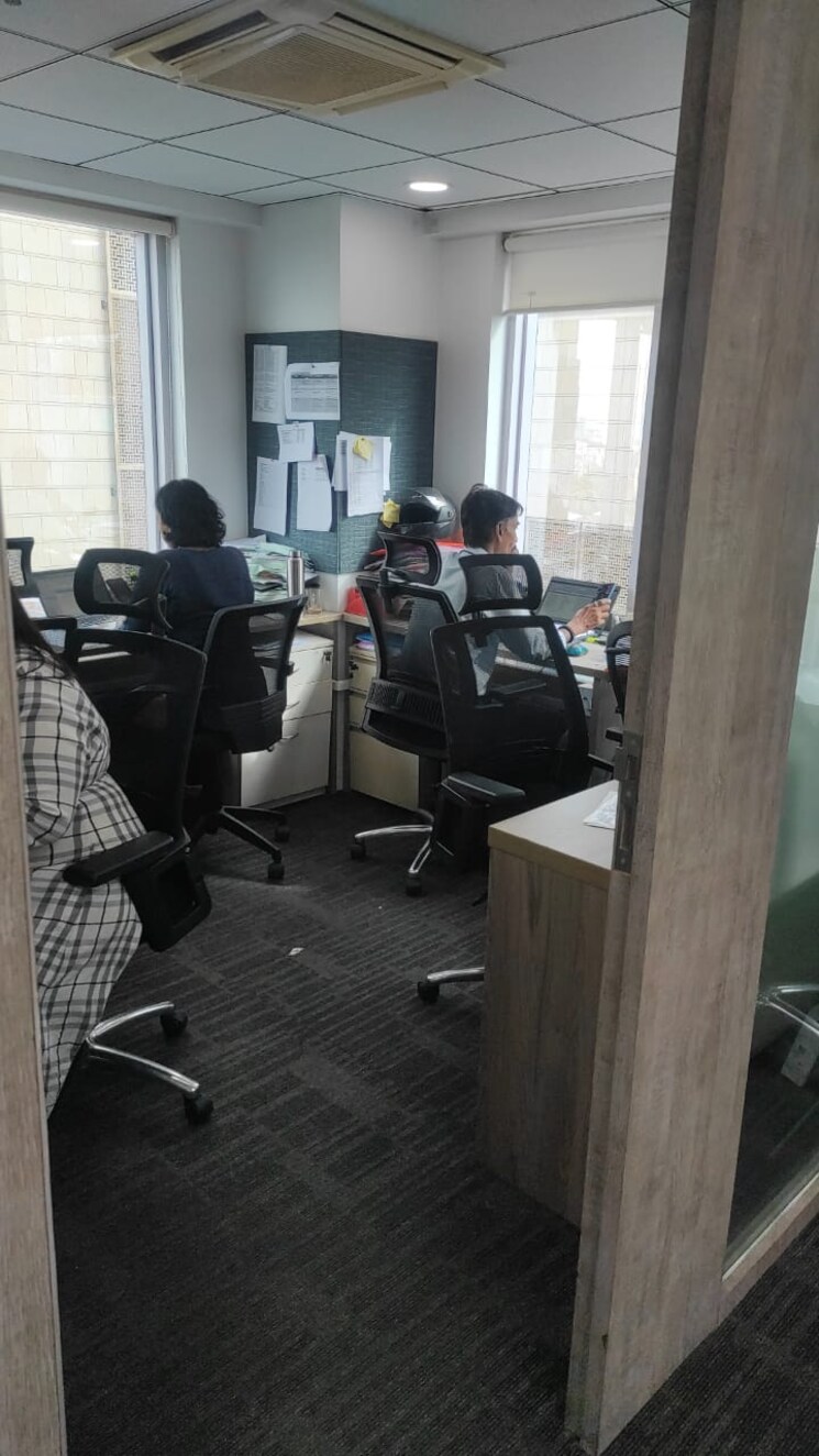 Team Area, prestige-towers Commercial Office Space 5500 Sq.Ft. In Ashok Nagar Bangalore 7660907