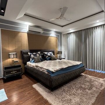 Bedroom in 4 BHK Builder Floor at Ansal API Esencia, Sector 67 – for Sale