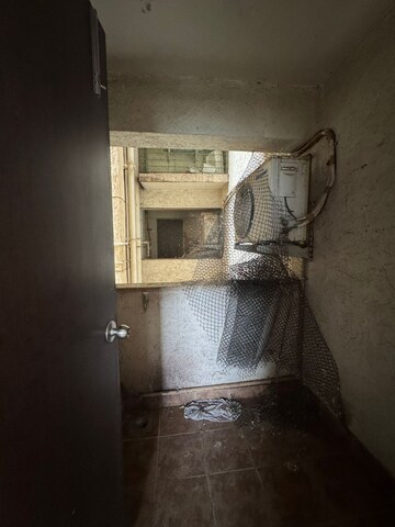 Building Lobby in 3 BHK Apartment at Lodha Splendora, Ghodbunder Road – for Sale