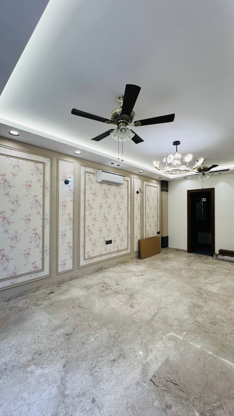 Bedroom, south city 2 4 Bedroom 360 Sq.Yd. Builder Floor In South City 2 Gurgaon 7661202