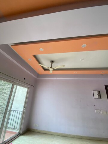 Furnished Amenities in 2 BHK Apartment at Futec Gateway, Sector 75 – for Sale