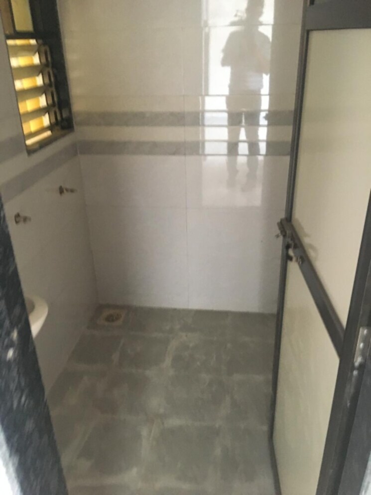 Bathroom, dgs-sheetal-deep 1 Bedroom 390 Sq.Ft. Apartment In Nalasopara West Palghar 7661408