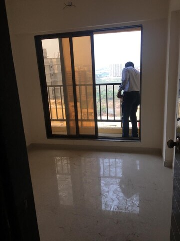 Room in 1 BHK Apartment at DGS Sheetal Deep, Nalasopara West – for Sale