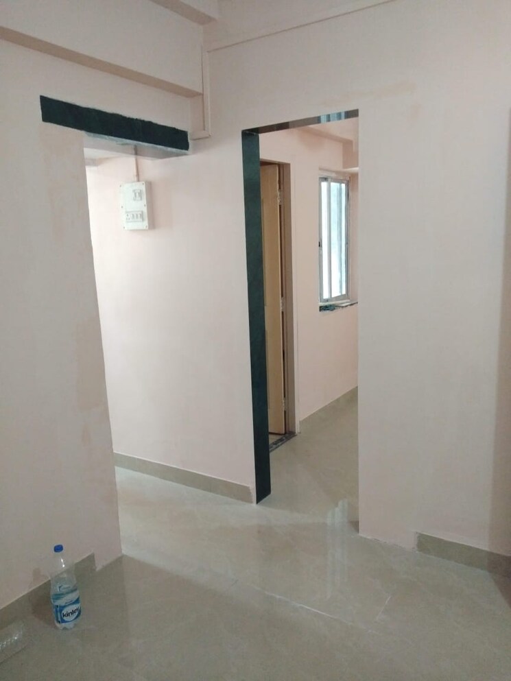 Room, century-mill-mhada-building 1 Bedroom 225 Sq.Ft. Apartment In Lower Parel Mumbai 7661465
