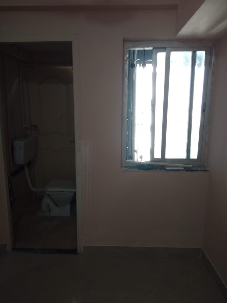 Room, century-mill-mhada-building 1 Bedroom 225 Sq.Ft. Apartment In Lower Parel Mumbai 7661465