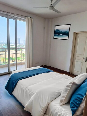 Bedroom in 2.5 BHK Builder Floor at M3M Antalya Hills, Sector 79 – for Sale