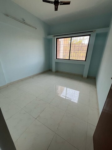 Room in 3 BHK Apartment at Amit Ved Vihar, Kothrud – for Sale