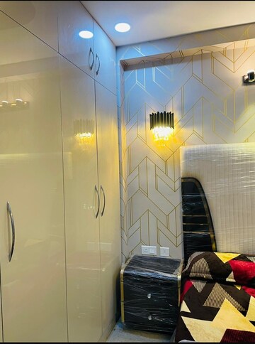 Bathroom in 2 BHK Apartment at Amrapali Silicon City, Sector 76 – for Sale