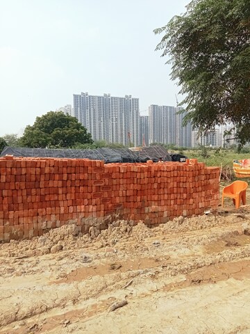  Plot – Exterior View View at Sector 82 - for Sale