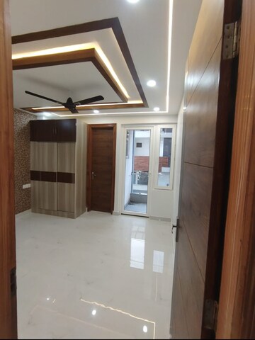 Kitchen in 3 BHK Builder Floor at Gms Road – for Sale